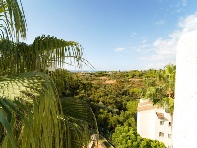2 Bedroom Penthouse in Elviria - Image 5