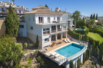 6 Bedroom Detached Villa in Mijas