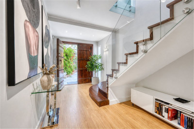 4 Bedroom Detached Villa in Benahavís - Image 5