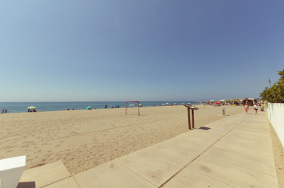 2 Bedroom Townhouse in La Cala de Mijas - Image 2