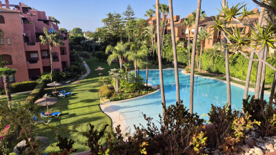 3 Bedroom Penthouse Duplex in Guadalmina Baja - Image 1