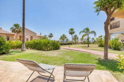 3 Bedroom Ground Floor Apartment in Benahavís - Image 3