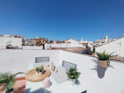 2 Bedroom Semi-Detached House in Estepona