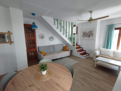 2 Bedroom Semi-Detached House in Estepona - Image 4