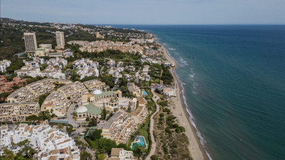 1 Bedroom Ground Floor Apartment in Elviria - Image 1