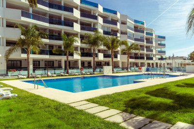 2 Bedroom Middle Floor Apartment in Mijas