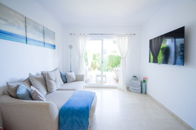 2 Bedroom Ground Floor Apartment in Riviera del Sol - Image 3