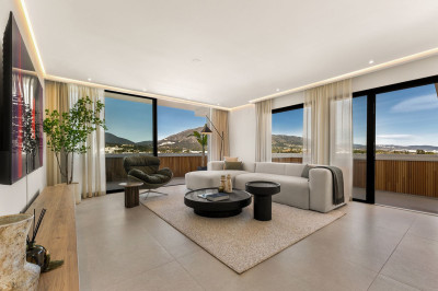 2 Bedroom Penthouse in Nueva Andalucía