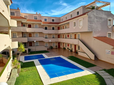 2 Bedroom Middle Floor Apartment in Benalmadena - Image 5