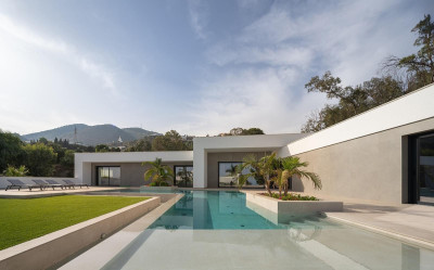 5 Bedroom Detached Villa in Benalmadena Costa - Image 3