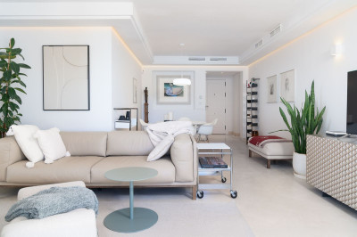 2 Bedroom Ground Floor Apartment in Nueva Andalucía - Image 3