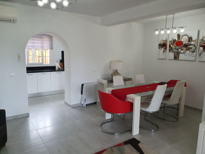 2 Bedroom Ground Floor Apartment in El Paraiso - Image 4