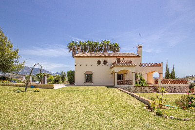 3 Bedroom Detached Villa in La Cala de Mijas - Image 2