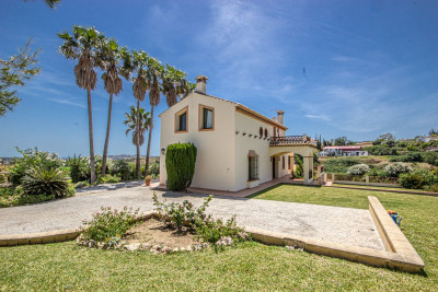 3 Bedroom Detached Villa in La Cala de Mijas - Image 3