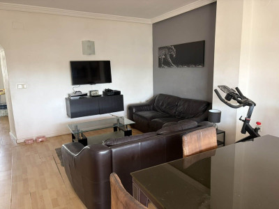 2 Bedroom Middle Floor Apartment in Nueva Andalucía - Image 2