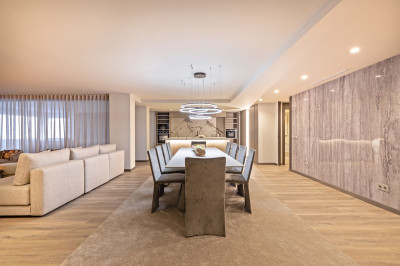 5 Bedroom Top Floor Apartment in Puerto Banús - Image 3