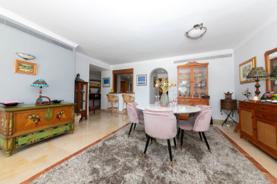 2 Bedroom Ground Floor Apartment in La Quinta - Image 3