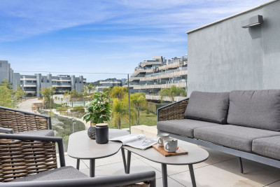 3 Bedroom Middle Floor Apartment in Selwo - Image 4