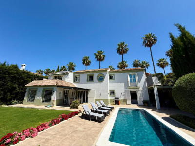 4 Bedroom Detached Villa in Sotogrande Alto - Image 1