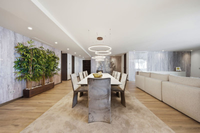 5 Bedroom Middle Floor Apartment in Puerto Banús - Image 3