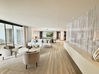 5 Bedroom Middle Floor Apartment in Puerto Banús - Image 5