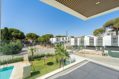 3 Bedroom Middle Floor Apartment in Elviria
