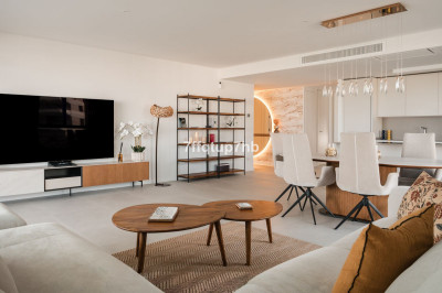 3 Bedroom Ground Floor Apartment in Estepona - Image 1