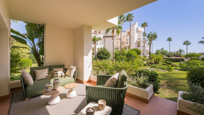 3 Bedroom Ground Floor Apartment in Estepona - Image 1