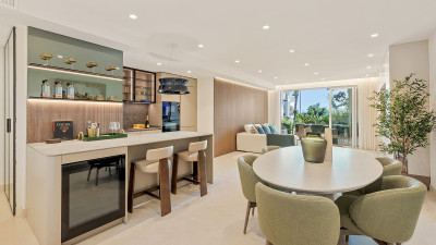 3 Bedroom Ground Floor Apartment in Estepona - Image 3