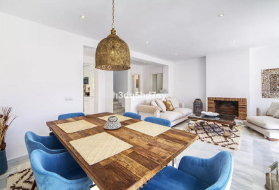 3 Bedroom Detached Villa in Calahonda - Image 4