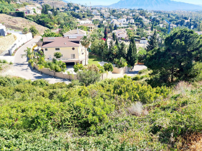 Residential Plot in Benahavís - Image 5