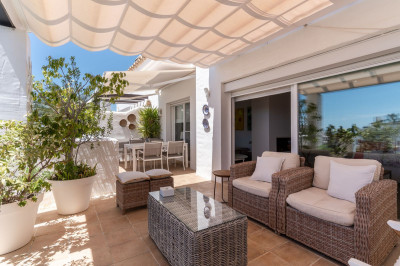 3 Bedroom Penthouse in Nueva Andalucía - Image 2