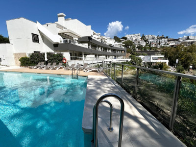 3 Bedroom Middle Floor Apartment in La Quinta - Image 2