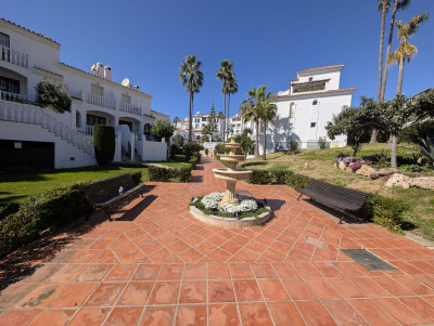 3 Bedroom Townhouse in Riviera del Sol - Image 2