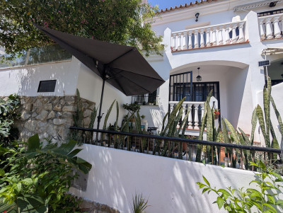 3 Bedroom Townhouse in Riviera del Sol - Image 4