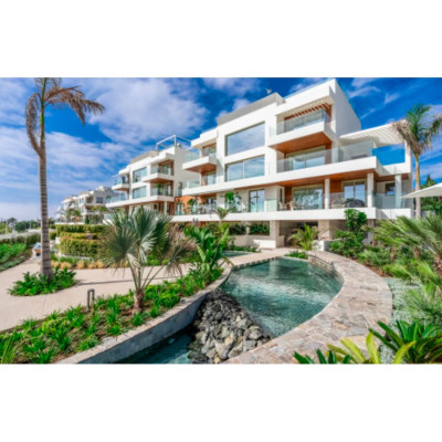 3 Bedroom Middle Floor Apartment in The Golden Mile