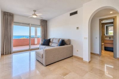 2 Bedroom Ground Floor Apartment in Casares - Image 1