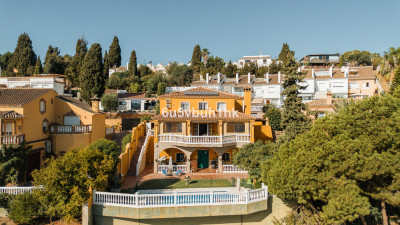 5 Bedroom Detached Villa in Mijas Costa - Image 3