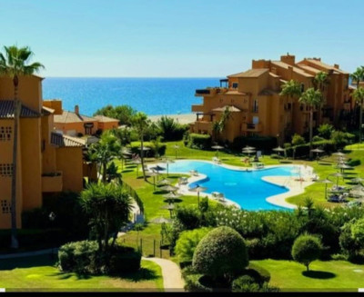 2 Bedroom Ground Floor Apartment in La Duquesa - Image 1