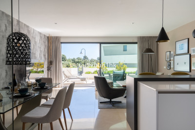 4 Bedroom Townhouse in La Cala de Mijas - Image 1