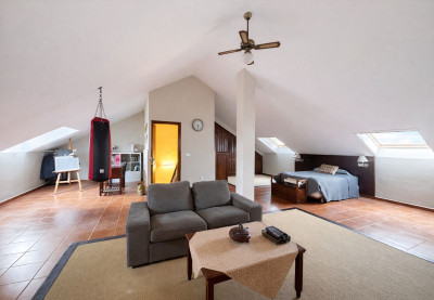 5 Bedroom Townhouse in San Pedro de Alcántara - Image 4