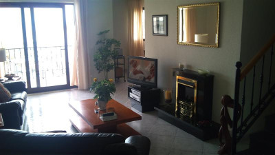 5 Bedroom Penthouse in La Duquesa - Image 4