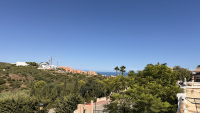 3 Bedroom Townhouse in La Duquesa - Image 3