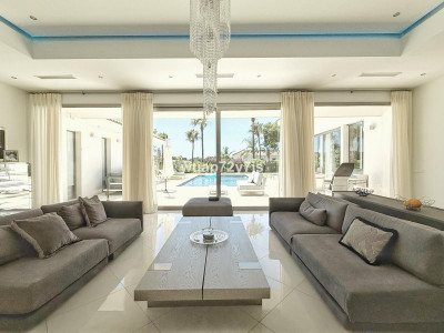 5 Bedroom Detached Villa in Sotogrande - Image 3