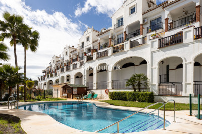 2 Bedroom Penthouse in Mijas - Image 4