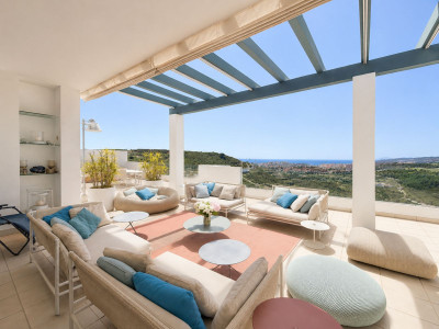 3 Bedroom Penthouse in Casares Playa - Image 1