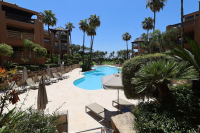 4 Bedroom Ground Floor Apartment in San Pedro de Alcántara - Image 5