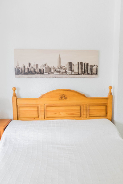 1 Bedroom Middle Floor Apartment in Calahonda - Image 5