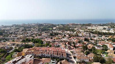 5 Bedroom Detached Villa in Benalmadena - Image 4