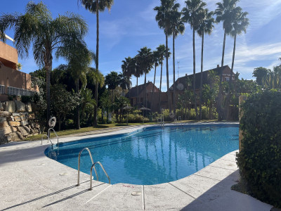 2 Bedroom Middle Floor Apartment in Casares Playa